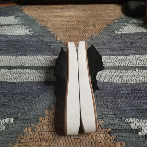 Seychelles Black Coast Leather Slide - Picture 5 of 7